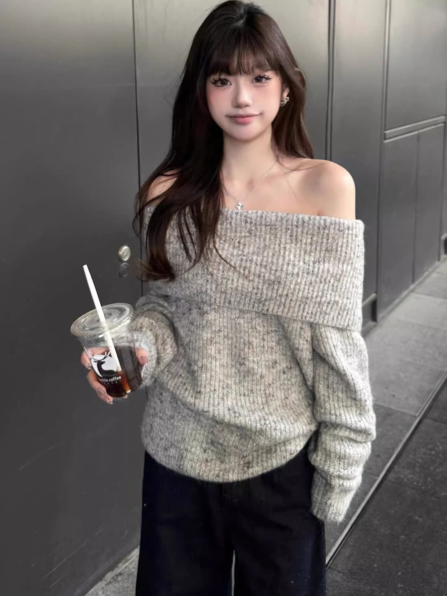 Shoulder-exposed Sexy Spice Girl Sweater Women's T-shirt Autumn Lazy Style Loose Casual Slimming Elegant Pure Long Sleeve Top Ins