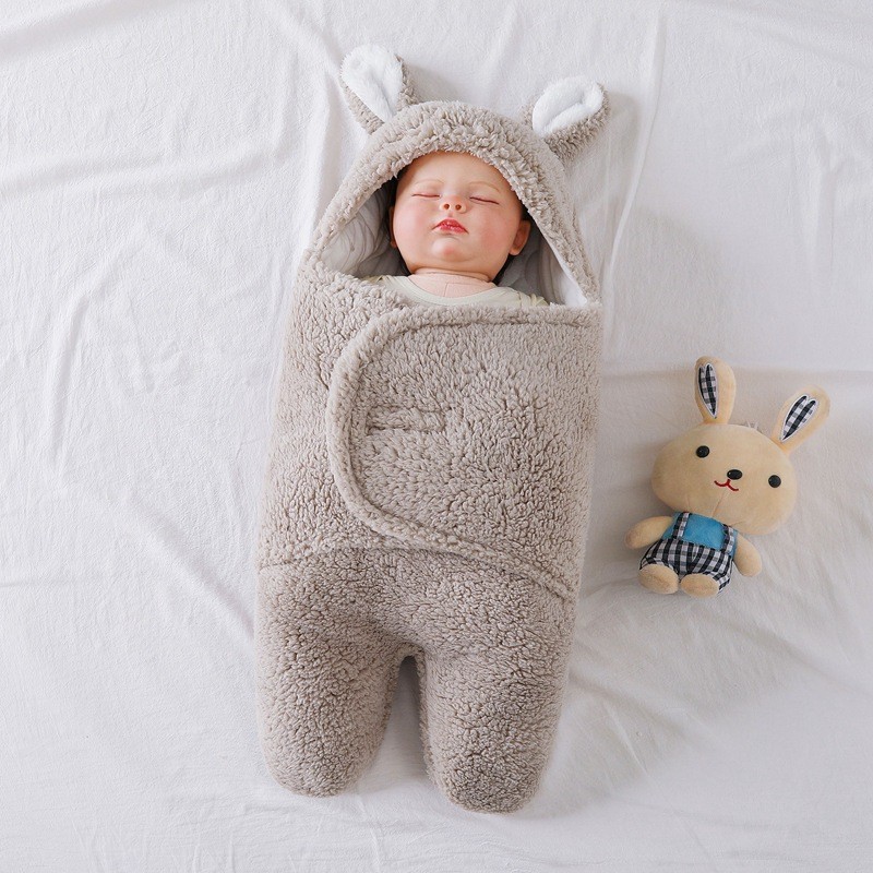 Picture of Coated Baby Newborn Baby Sleeping Bag Anti-Scare Swaddling Baby Supplies for Newborn Baby in Autumn and Winter