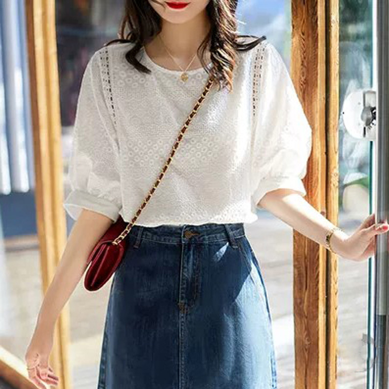 Super Fairy Hollow Puff Sleeve Lace Shirt Short Sleeve Women's 2024 Summer New Loose Slim Top Western Style Shirt