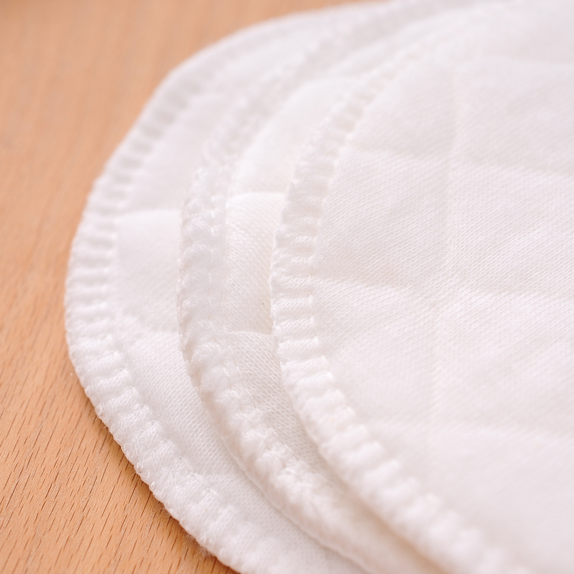 Picture of 3/6 layer ecological cotton anti-galactorrhea pad maternal supplies pregnant women postpartum supplies washable pregnant women anti-galactorrhea pad no fluorescence