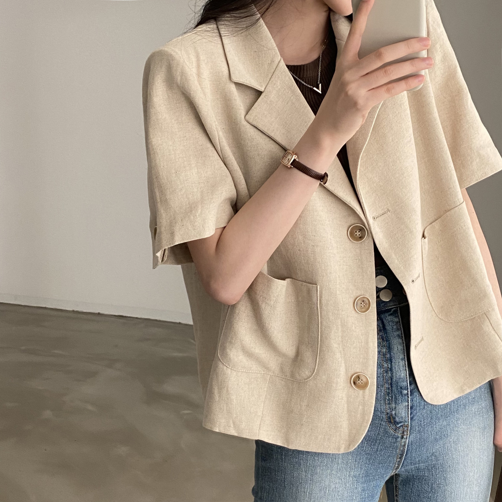 Picture of South Korea chic summer 2023 vintage temperament lapel three button loose casual short sleeve linen suit coat women