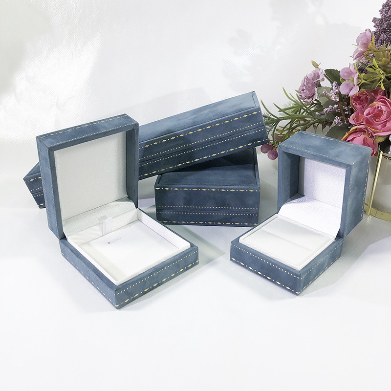 2024 New Imitation Japanese Style Thickeneded Convex Paper Velvet Jewelry Box Fashion Jewelry Pearl Necklace Box Ring Box Multi-Color