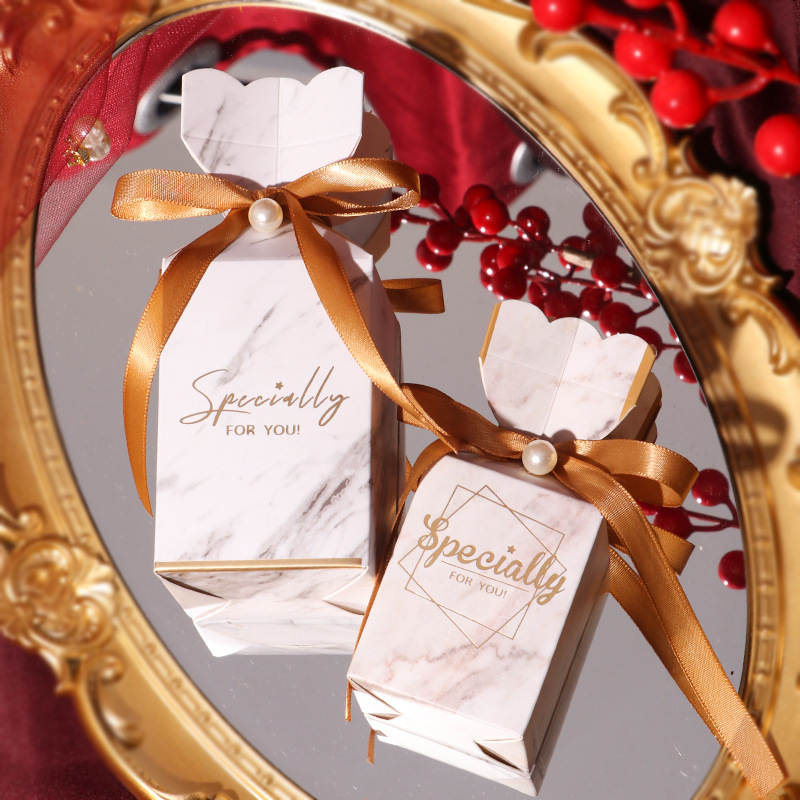 Picture of Candy Box Empty Box Special Candy Bag for Wedding Advanced Sense Engagement Gift Candy Box Candy Box Gift Box