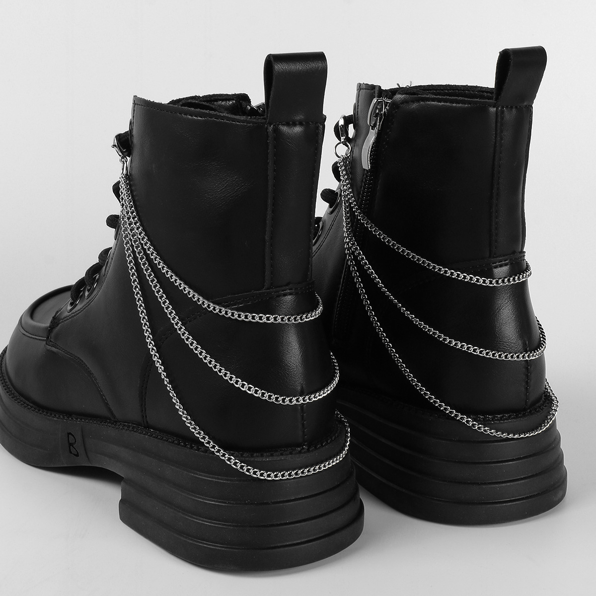Cross-border explosion trend personalized fashion hip-hop silver multi-layer chain CCB beaded suit shoes boots shoes decoration