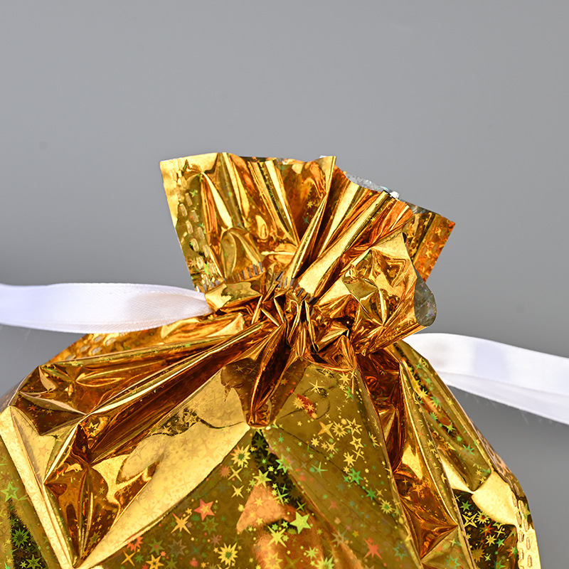 Picture of Cross-border Amazon Christmas Gift Bag Drawstring Bag Christmas Gift Packaging Bag Ping An Fruit Snowflake Crisp Bag