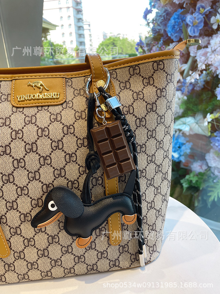 Picture of Ins Woven Rope Dachshund Dog Bag Keychain Pendant Leather Unisex Miu Cute Accessories Keychain