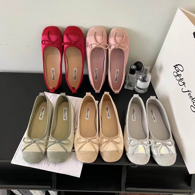 2024 spring and autumn new fashion flat gentle French small shoes women's shoes soft bottom ballet shoes