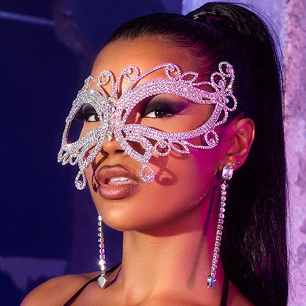 Picture of European and American Beauty Diamond Butterfly Mask Makeup Ball Fashion Rhinestone Curtain Wear Accessories
