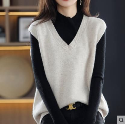 2025 New V-Neck Knitted Vest for Women in Autumn and Winter Layered Vest Sleeveless Outer Cashmere Sweater Sweater Vest Outer Wear