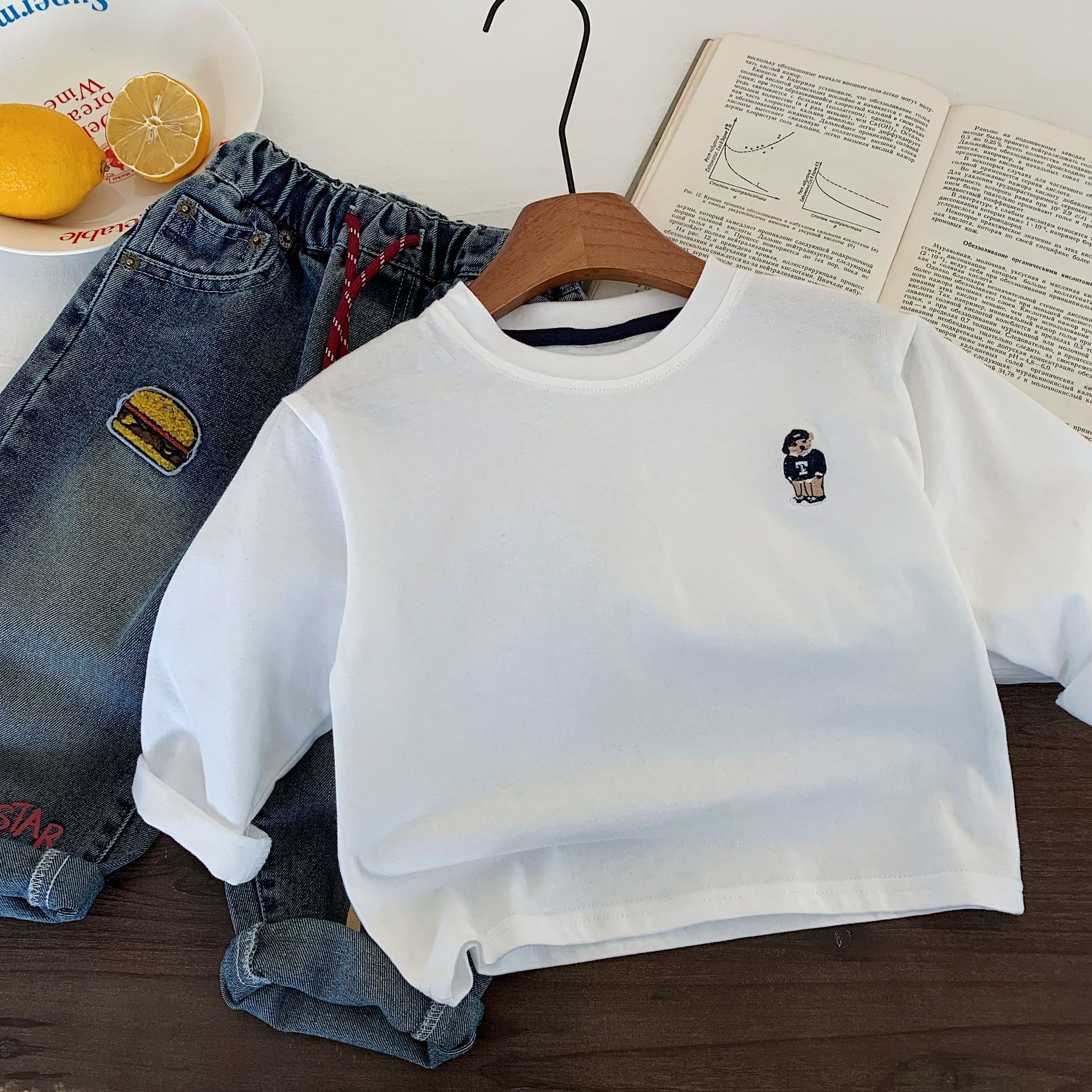 Picture of Children's T-Shirt 2025 New Autumn Striped Bear Base Shirt for Boys and Girls, Versatile Long-Sleeve Trendy Baby Top