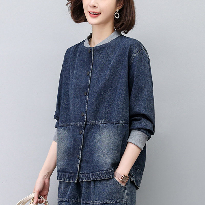 Picture of Mother's Spring and Autumn Fashion Foreign Style Denim Jacket 2024 New Middle-aged and Elderly Women's Casual Sports Denim Jacket