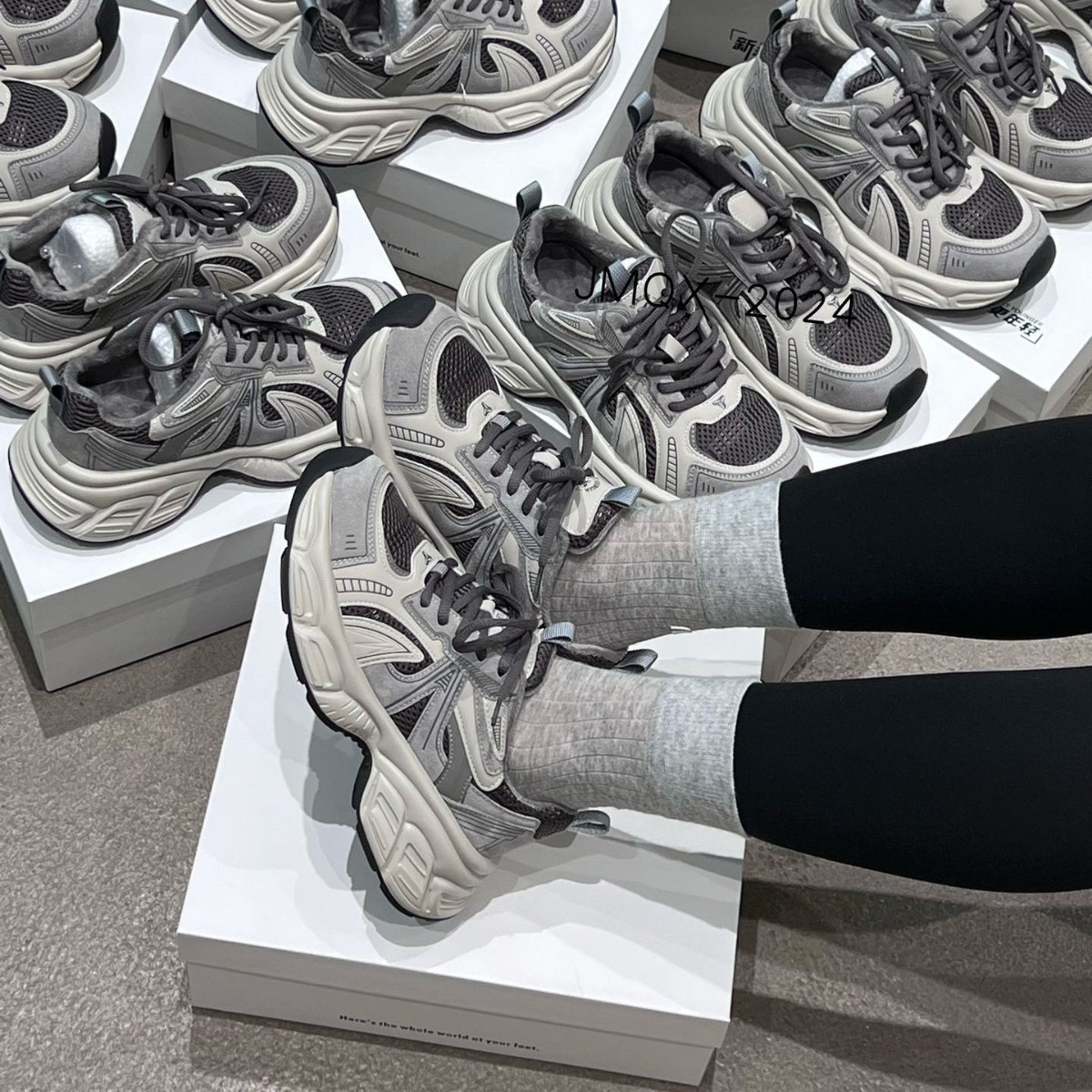 Genuine Leather Retro Dad Shoes for Women 2024 New Autumn and Winter Thick-Soled Internet Celebrity Super Popular Ins Casual Sports Shoes