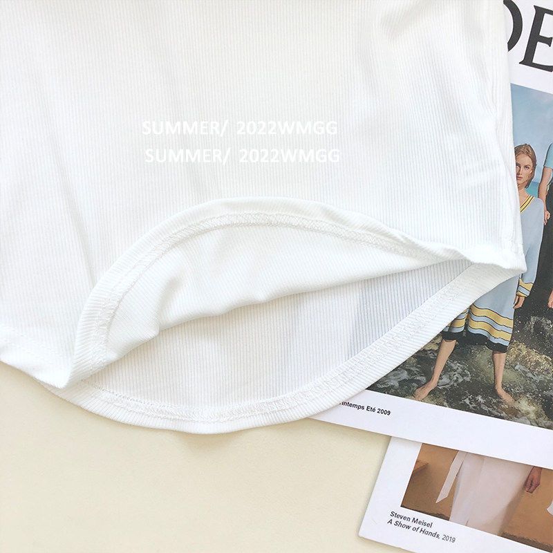Picture of White Short-sleeved T-shirt Women's Summer Korean-style Design Sense Niche Loose Slimming All-match Solid Color Student Labeling Top