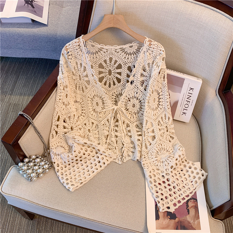 plus size Women's chubby girl Summer New 2024 Crochet Hollow Knitted Sweater V-Neck Jacket Cardigan Bell Sleeve Top