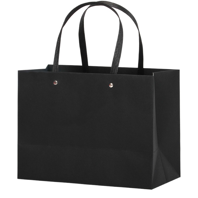 Thickened horizontal paper bag fashion rivet portable gift bag Kraft paper bag universal garment bag wholesale printed LOGO