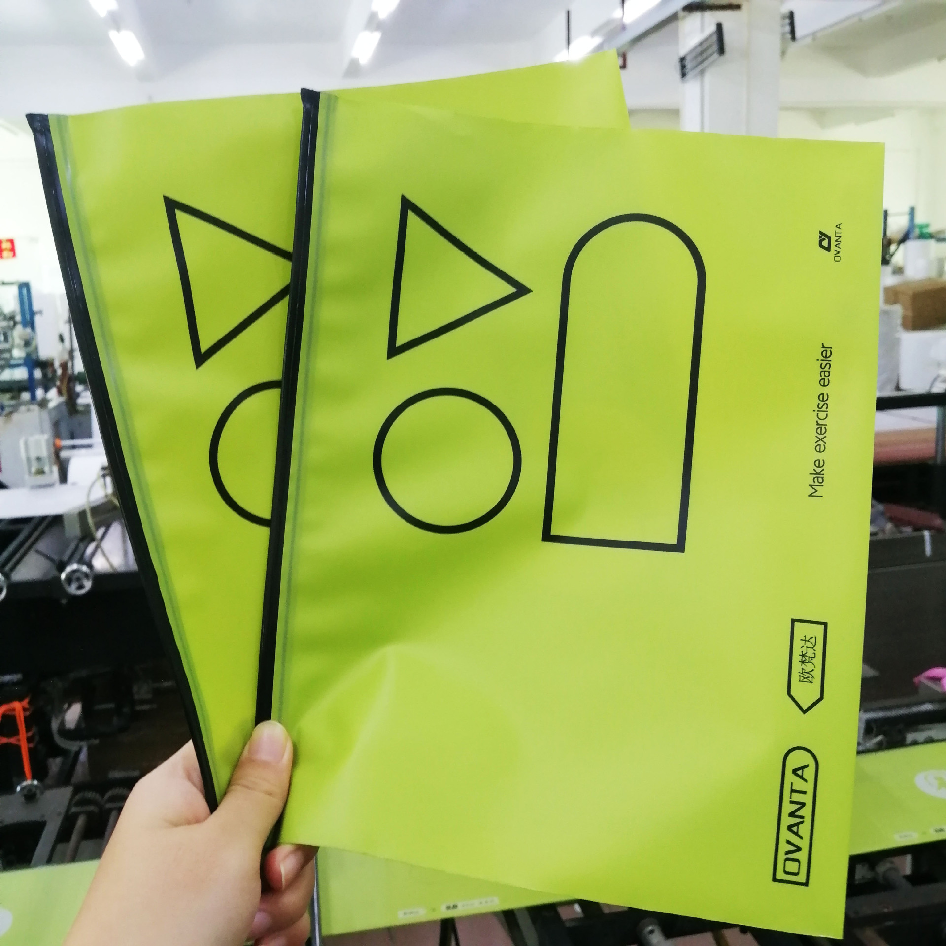 Customized Thickeneded Thermal Intimates Packaging Bags, Kidsren's Autumn Clothes and Long Trousers Clothing Zipper Bags, Socks and Towel Plastic Bags