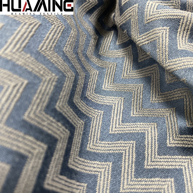 Custom polyester-cotton large jacquard sand for poster curtain fabric, small herringbone wave stripes, large yarn-dyed jacquard fabric