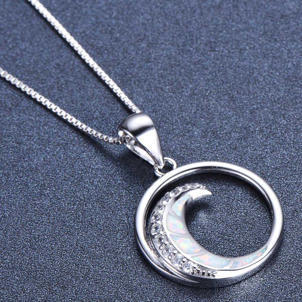 Picture of Cross-border Amazon inss925 Aobao White Diamond Moon-shaped Glossy Circle Pendant Necklace Simple Jewelry