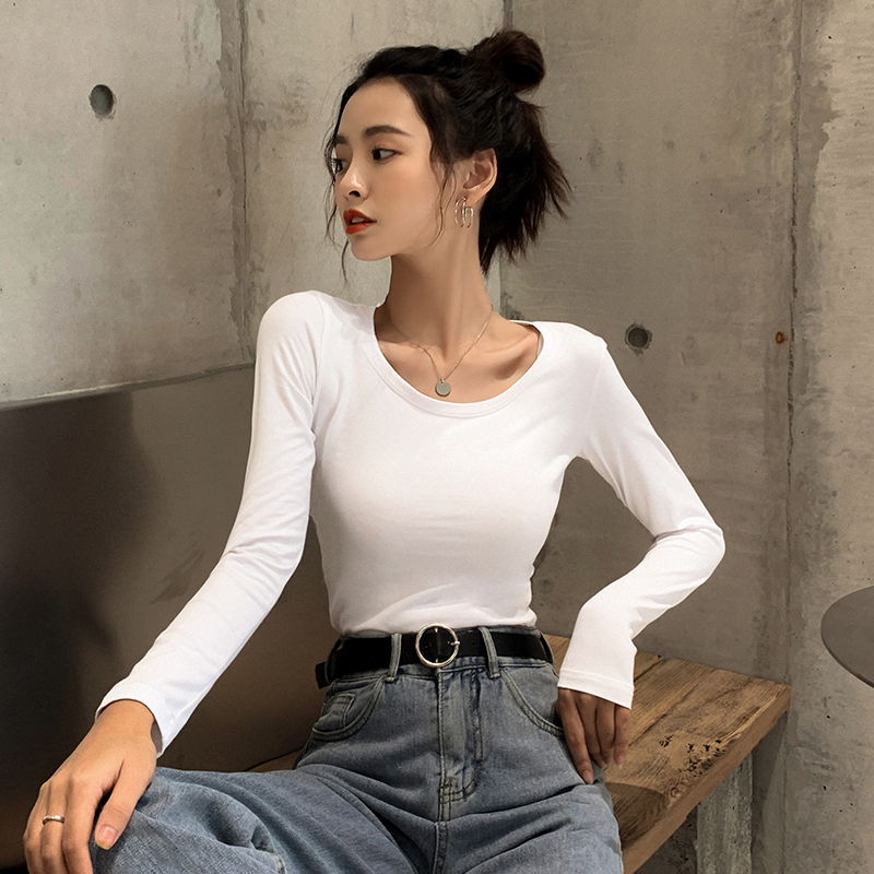 Picture of 2023 early autumn new round neck bottoming shirt Women's T-shirt long sleeve cotton slim fit tight top inner black thin