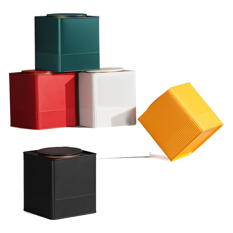 Square Tea Pot Black Tea Golden Junmei half jin one Jin large iron pot tinplate tea box iron box wholesale