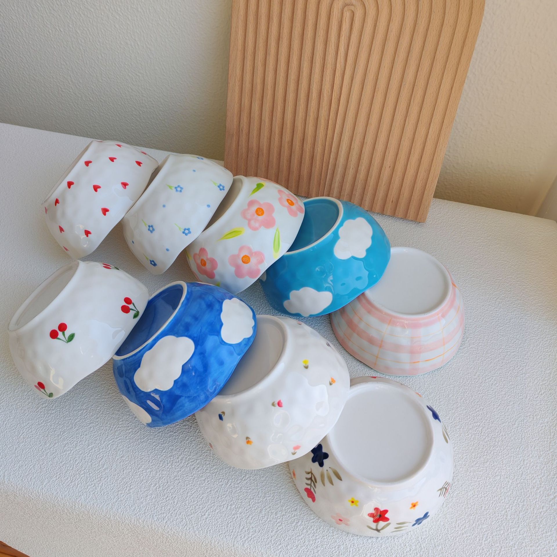 Picture of 5inch Ceramic Bowl Underglaze Color Hand-Painted Cute Fruit Bowl Dessert Bowl Restaurant Home Bowl Export to Russia