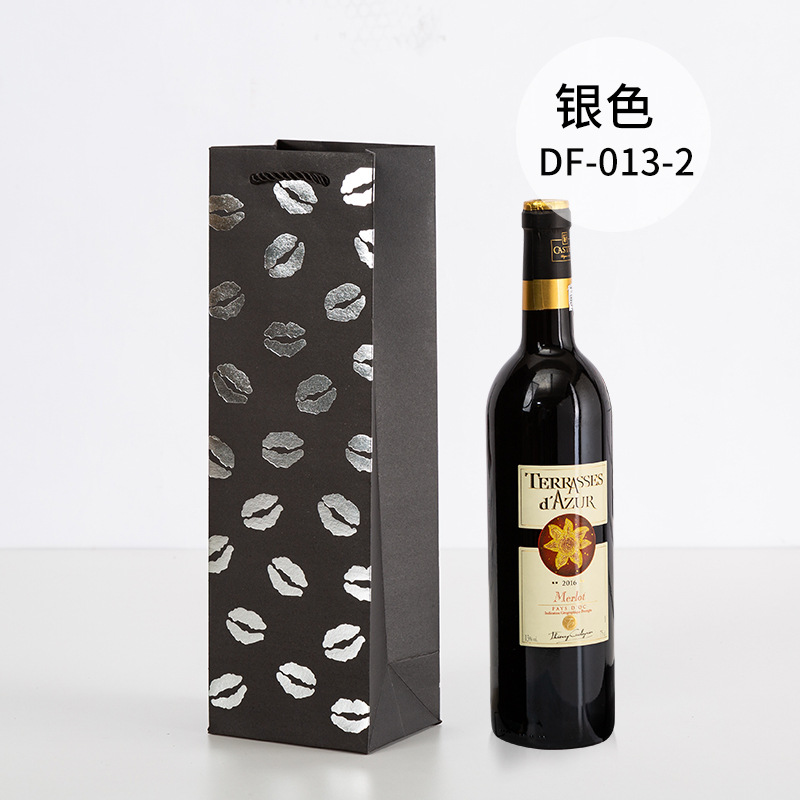Picture of Red Wine Portable Paper Bag in Stock Hot Stamping Practical Red Wine Gift Packaging Bag Wine Portable Paper Bag Wholesale