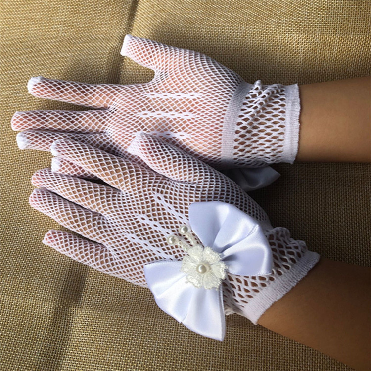 Picture of Bride Wedding Girl Gloves Lace Short Finger Gloves Children Wedding Decorative Dress Children Gloves Wholesale