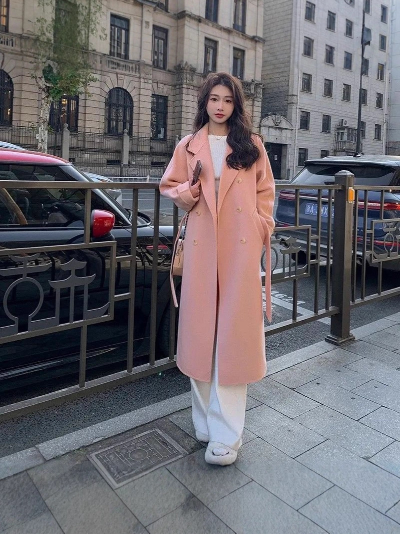 Picture of High-end Woolen Coat Women's Maillard Fashion New Double-breasted Design Autumn and Winter Woolen Coat Mid-length