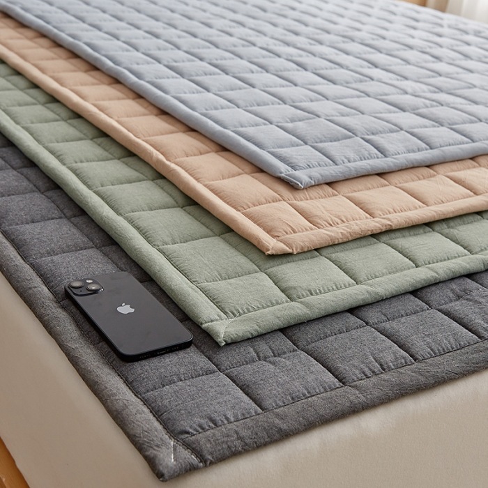 Pure Cotton Yarn-Dyed Cotton Cotton Mattress Thickeneded Mattress Non-Slip Simple Bed Protector Soft Cushion Mattress Tatami