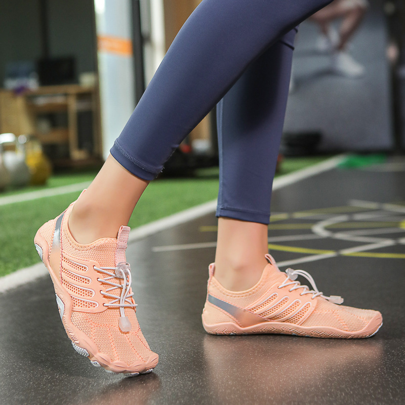 Picture of Outdoor Anti-Cut River Tracing Shoes for Men and Women, Beach Shoes, Quick-Drying Wading Shoes, Non-Slip Swimming Shoes, Women's Amphibious Fishing Shoes