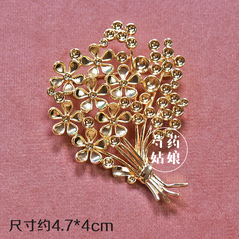 Picture of New Product Mother-Of-Pearl Brooch Jewelry/Intangible Cultural Heritage National Style Dot Green Base Embryo/National Style Holiday Event Handmade DIY Materials