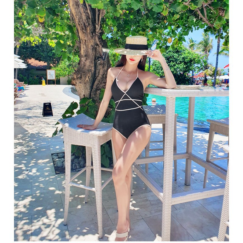 New one-piece swimsuit women's bikini strap cross-border Amazon wholesale Japanese and Korean sexy V-neck export bikini