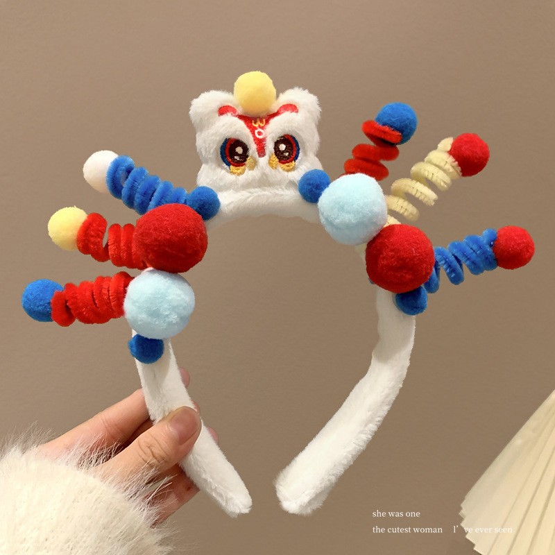 Picture of Special Headband for Face Washing for Women 2025 New Autumn and Winter Cute Bear Headband Hairband Hairpin Hair Accessory Plush Headwear