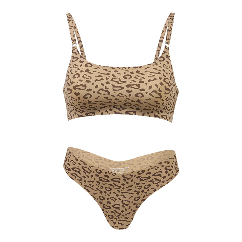 Picture of plus size sexy bra suit women's ice silk seamless no steel ring small chest gathered leopard print women's underwear suit