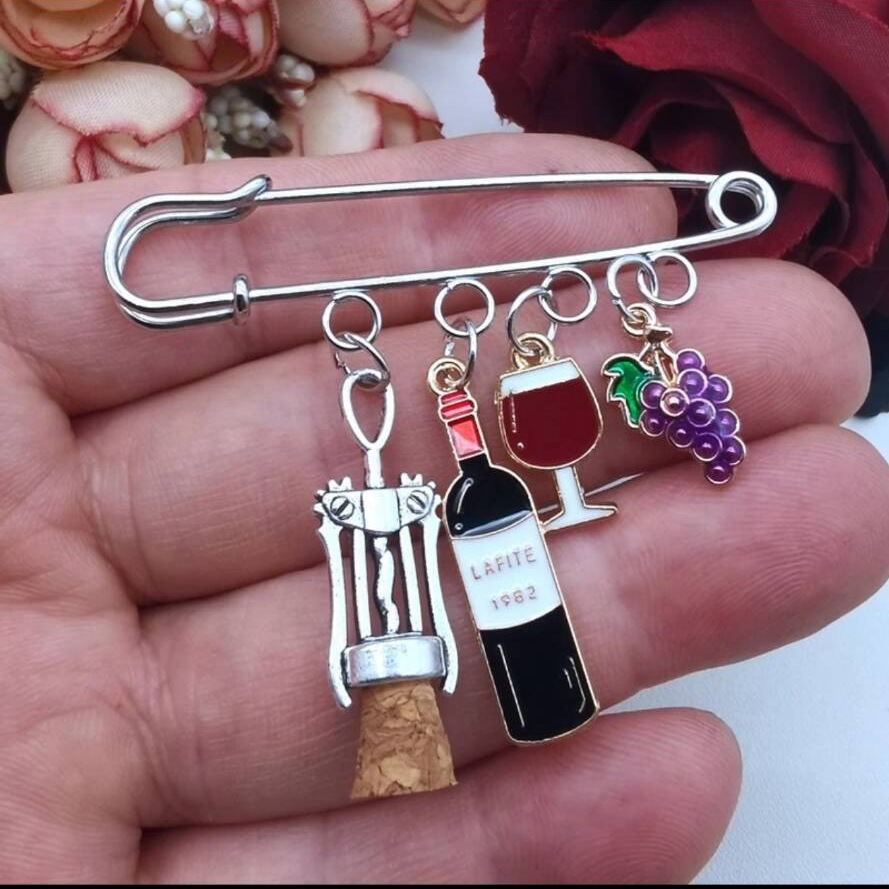 Shiyong cross-border hot red wine glass brooch red wine pin fashion jewelry anti-light button pin