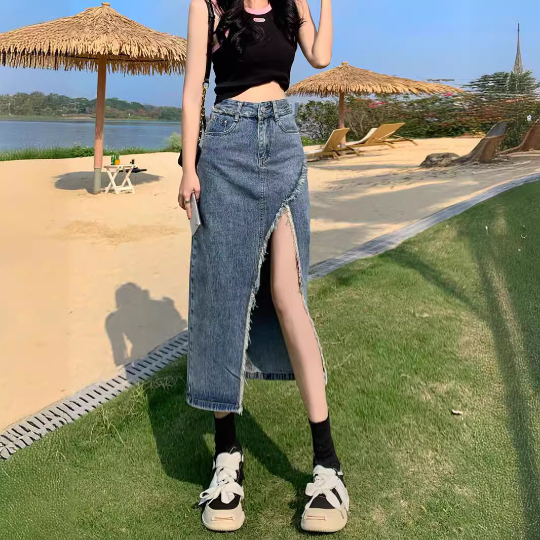 Korean Style High Waist Split Denim Skirt Women's 2024 Summer New Retro Fur Edge Design Sense A- word Mid-length Skirt