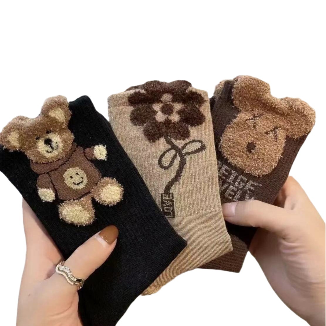 Tiktok popular feather yarn Bear socks women's mid-calf plush socks outer wear cute ins trendy all-match stockings autumn and winter