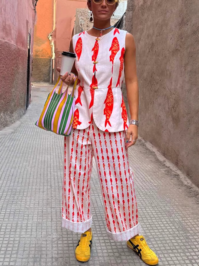 2025 European and American Early Summer New Suit Wholesale Red Carp Print Lace-Up Top + Printed Wide-Leg Pants