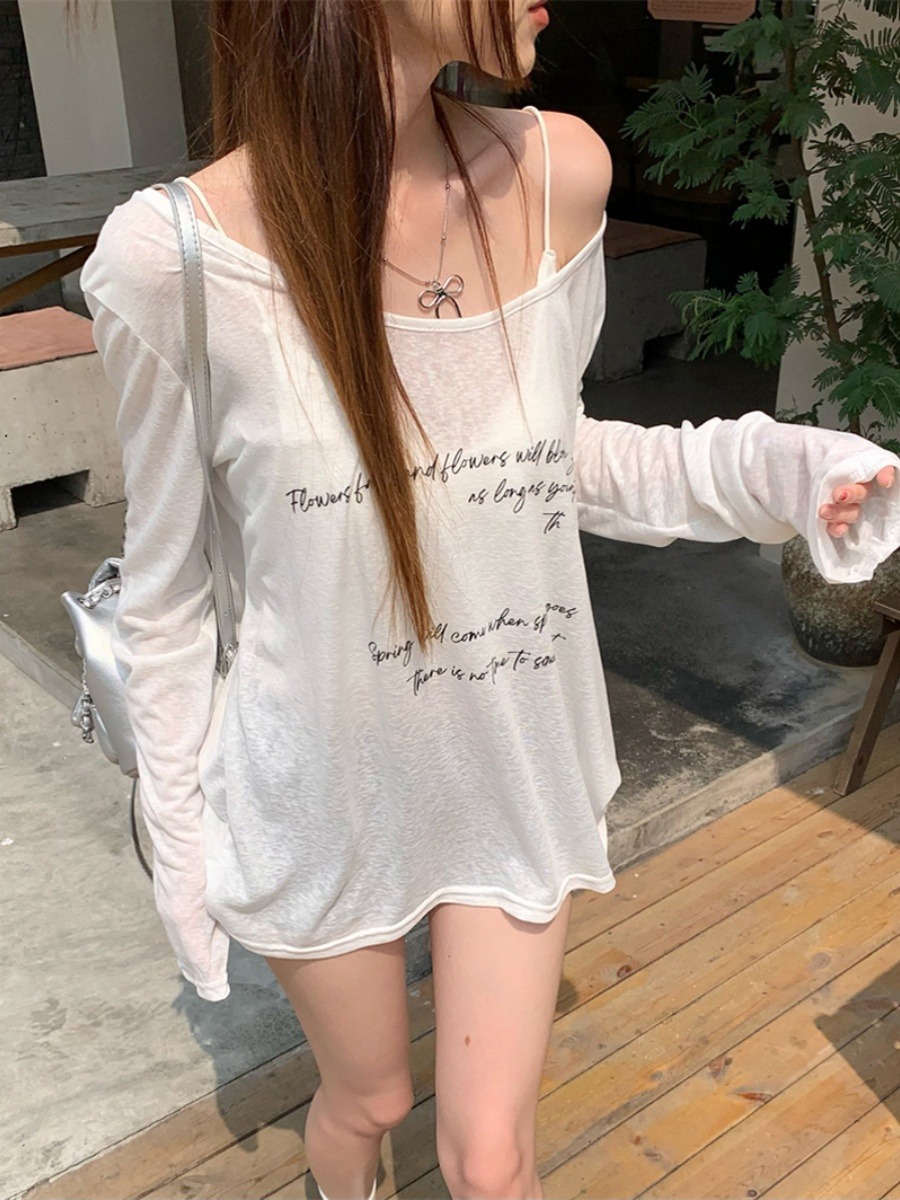 Korean LeTTer PrinTed Sun ProTecTion Long-sleeved T-shirT for Women Summer Lazy STyle WhiTe Loose Casual SlighTly See-Through Blouse Top