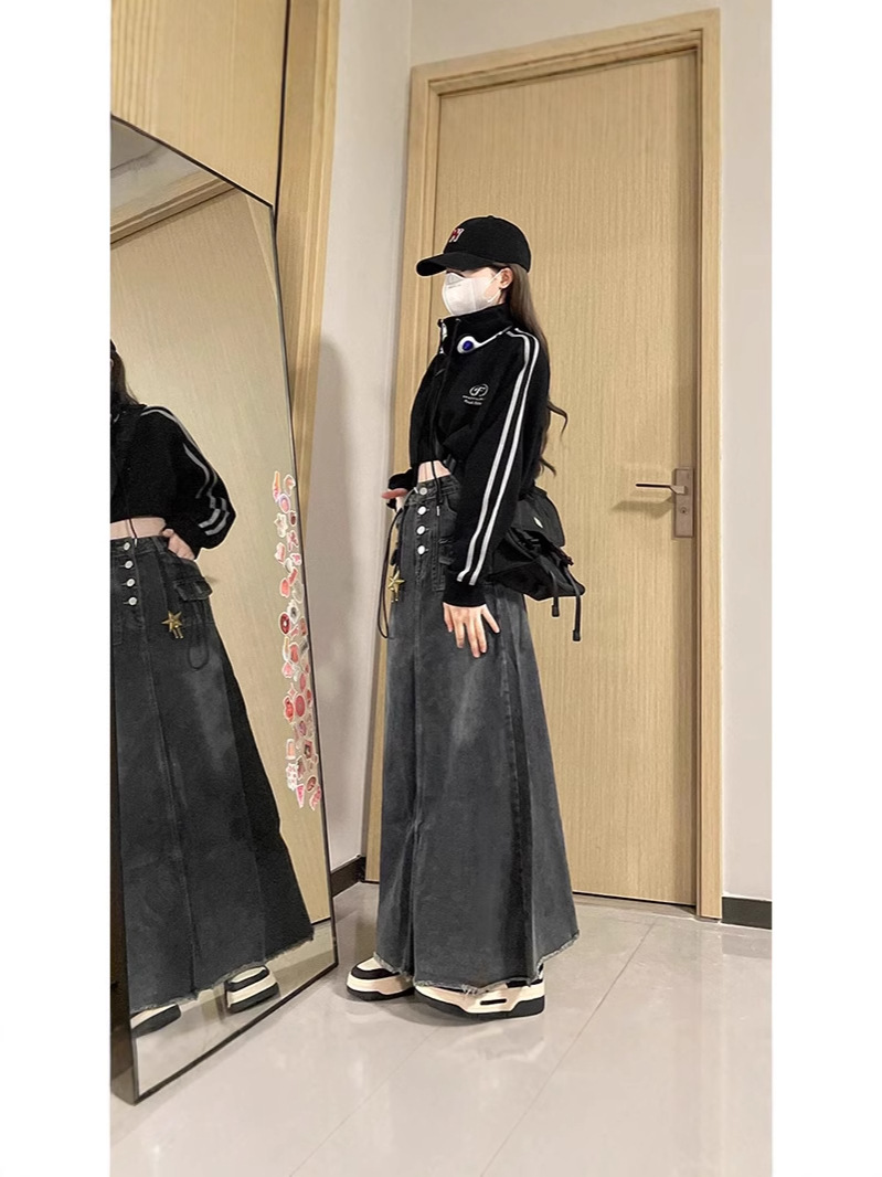 Hot Girl Retro Denim Skirt Women's Spring and Summer 2025 New Skirt Raw Edge Straight High Waist Covering the Crotch Slimming Look Long Skirt