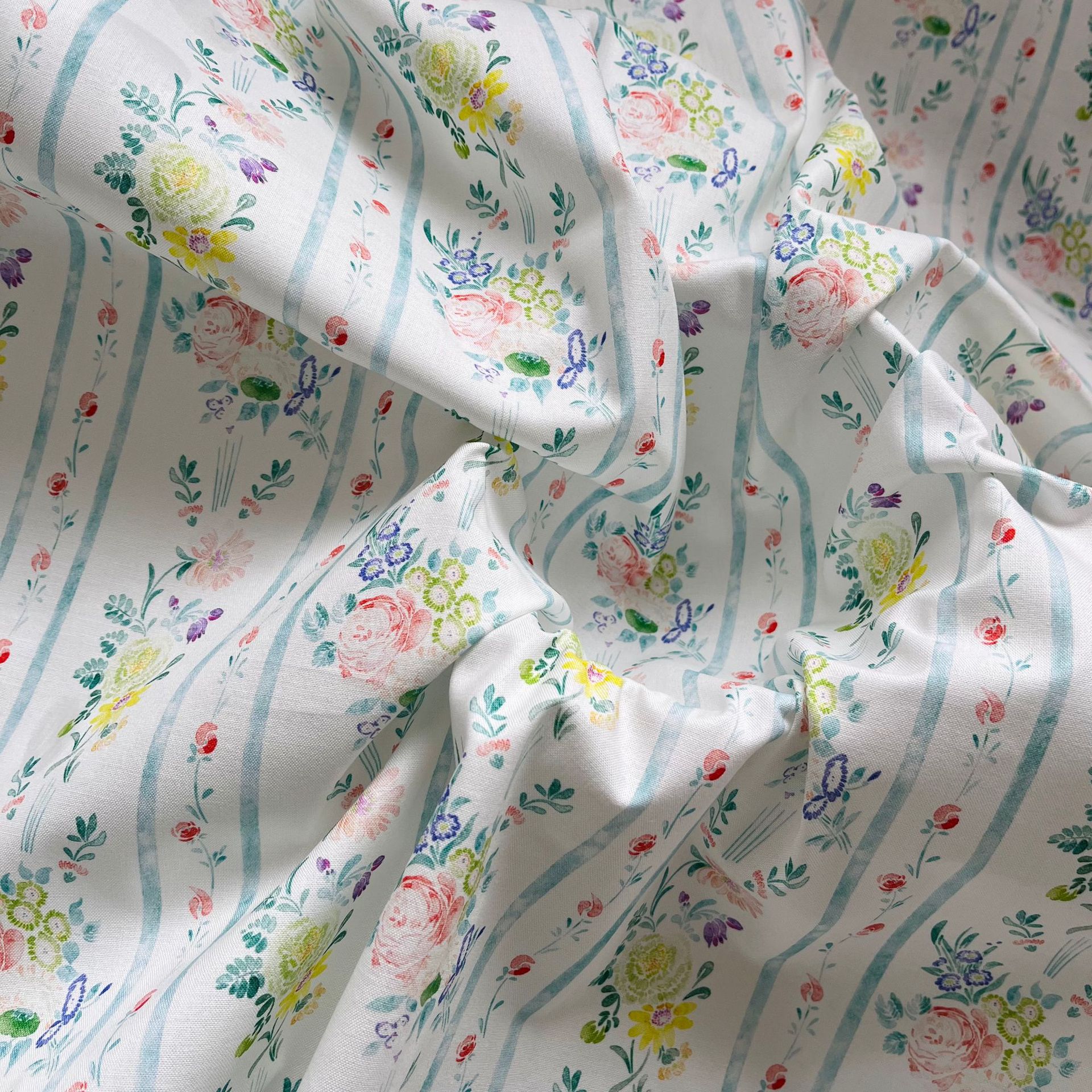 Picture of in stock Supply Cotton 20 Cotton and Linen Fabric Digital Printing Children's Clothing Shirt Hanfu New Chinese Clothing Fabric