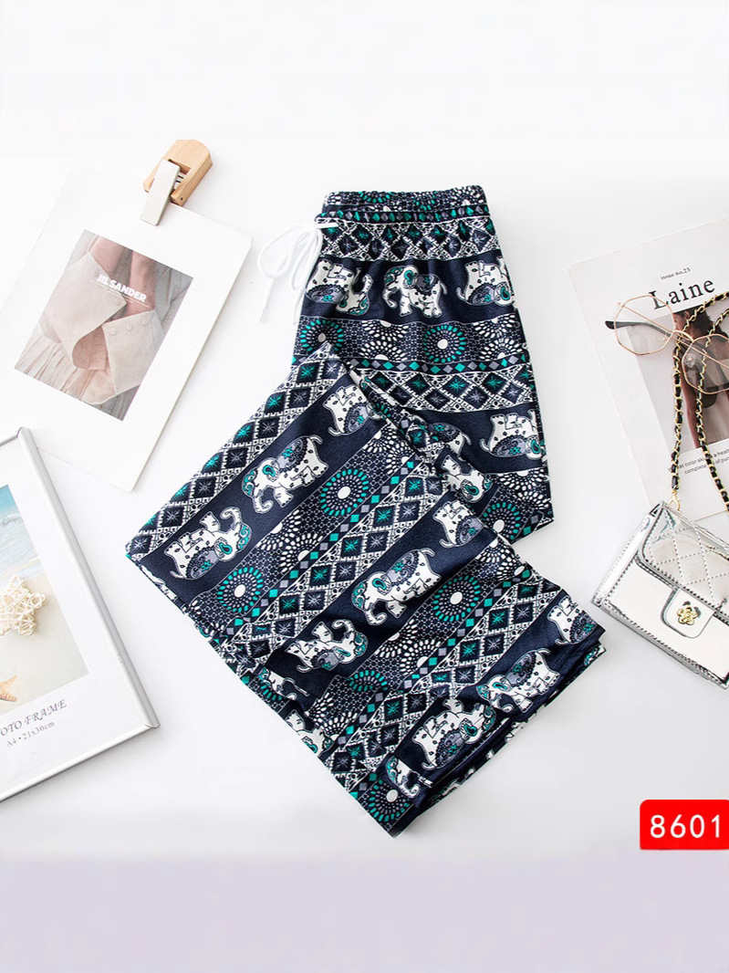 Picture of Summer Women's Ice and Snow Silk Pants Middle-aged and Elderly Loose Casual Home Pants Thin Pants for Mothers