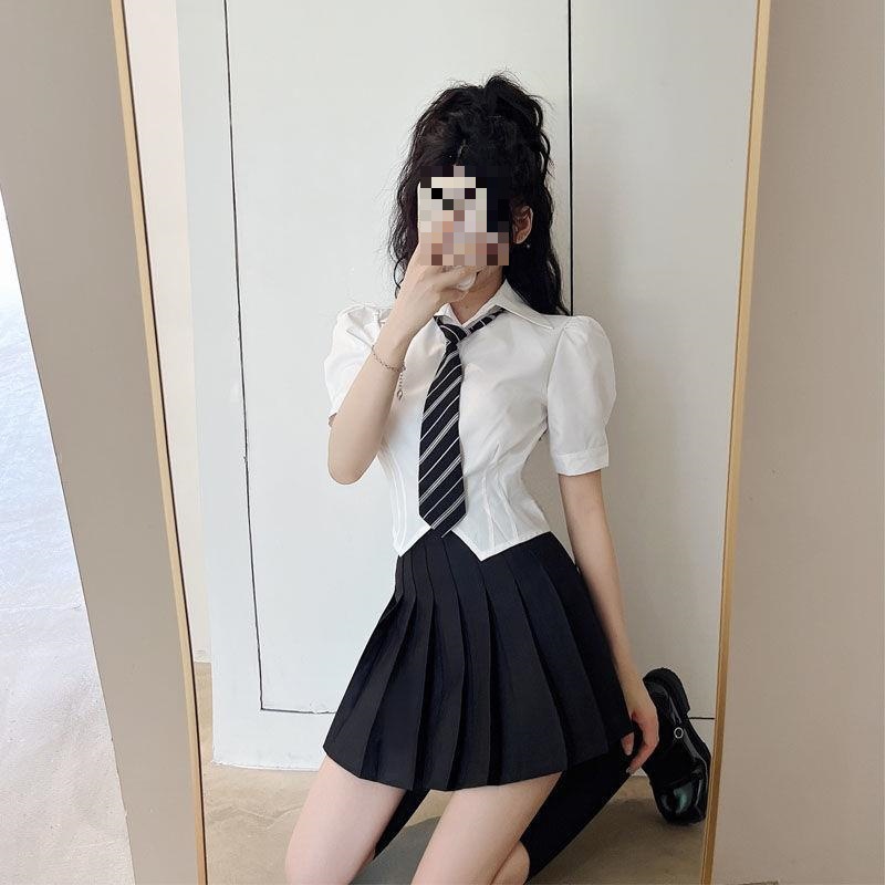 Picture of Summer New Tie Set Women's College Style Bubble Short-sleeved Top Slim Waist Shirt Women's Hot Short Shirt