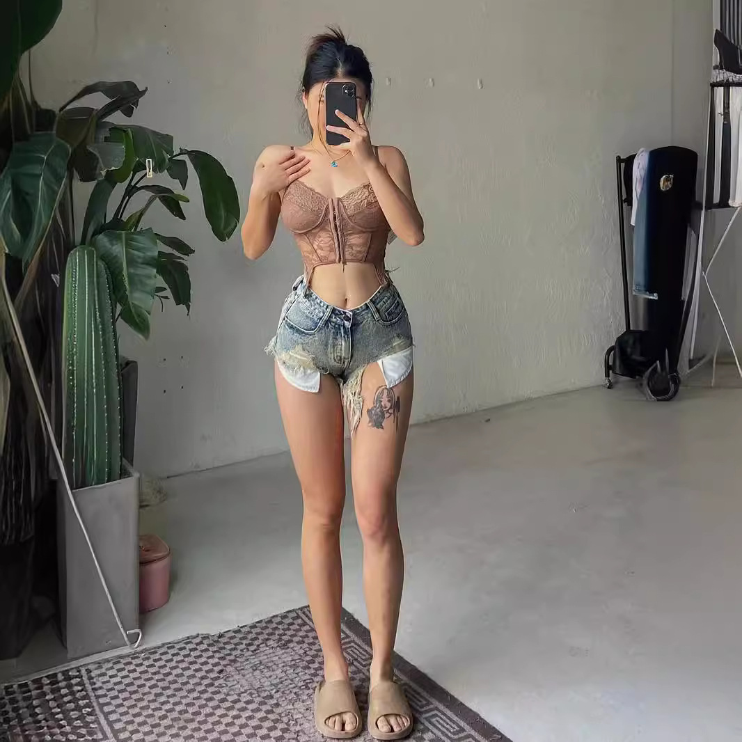 European and American Tassel Ripped Denim Shorts Women's Summer Thin Hot Pants Sexy Low Waist Washed Old Wide Leg Pants