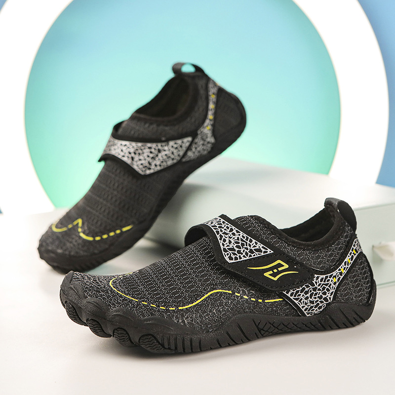 Picture of Children's upstream shoes beach shoes boys and girls sandals non-slip shoes swimming quick-drying water park drifting leisure sports
