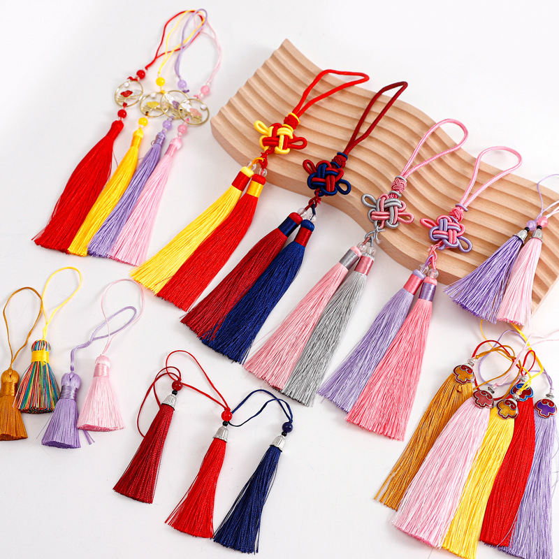 2025 New Year Bucket Tassel Small Pendant Chinese New Year Flower Hanging Ornaments Handmade DIY Floriculture Material Flower Packaging