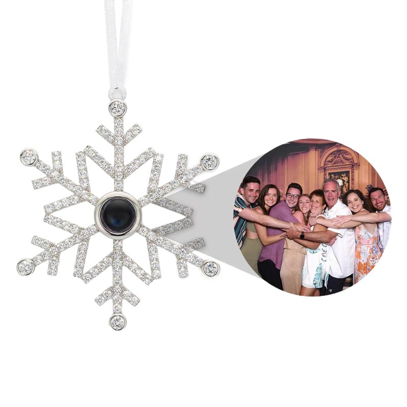 Thanksgiving Christmas gift snowflake projection necklace customized for women waterproof dustproof drawing color picture Photo Love