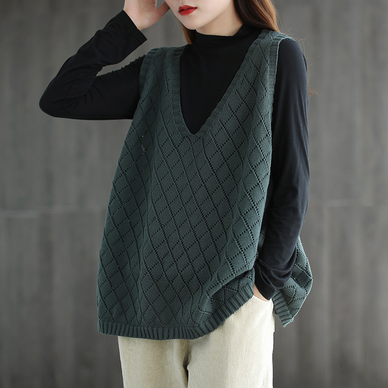 Knitted waistcoat women's summer 2024 new spring and autumn women's sweater vest with thin sleeveless waistcoat