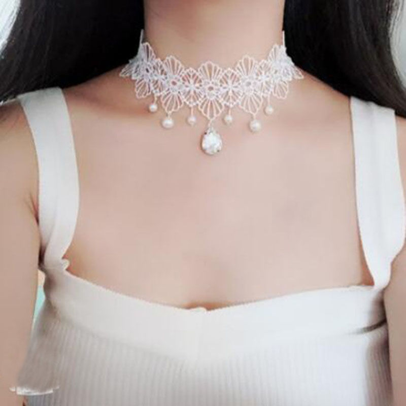 Picture of Cross Border Accessories Women's Neck Strap Court Gothic Spice Girl Neck Chain Lace Necklace Choker Clavicle Chain Collar Collar Vintage