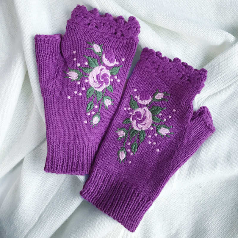 Picture of ins Hot Selling Autumn and Winter Women's Warm Wool Half-Finger Gloves Bee Small Flower Embroidered Knitted Gloves
